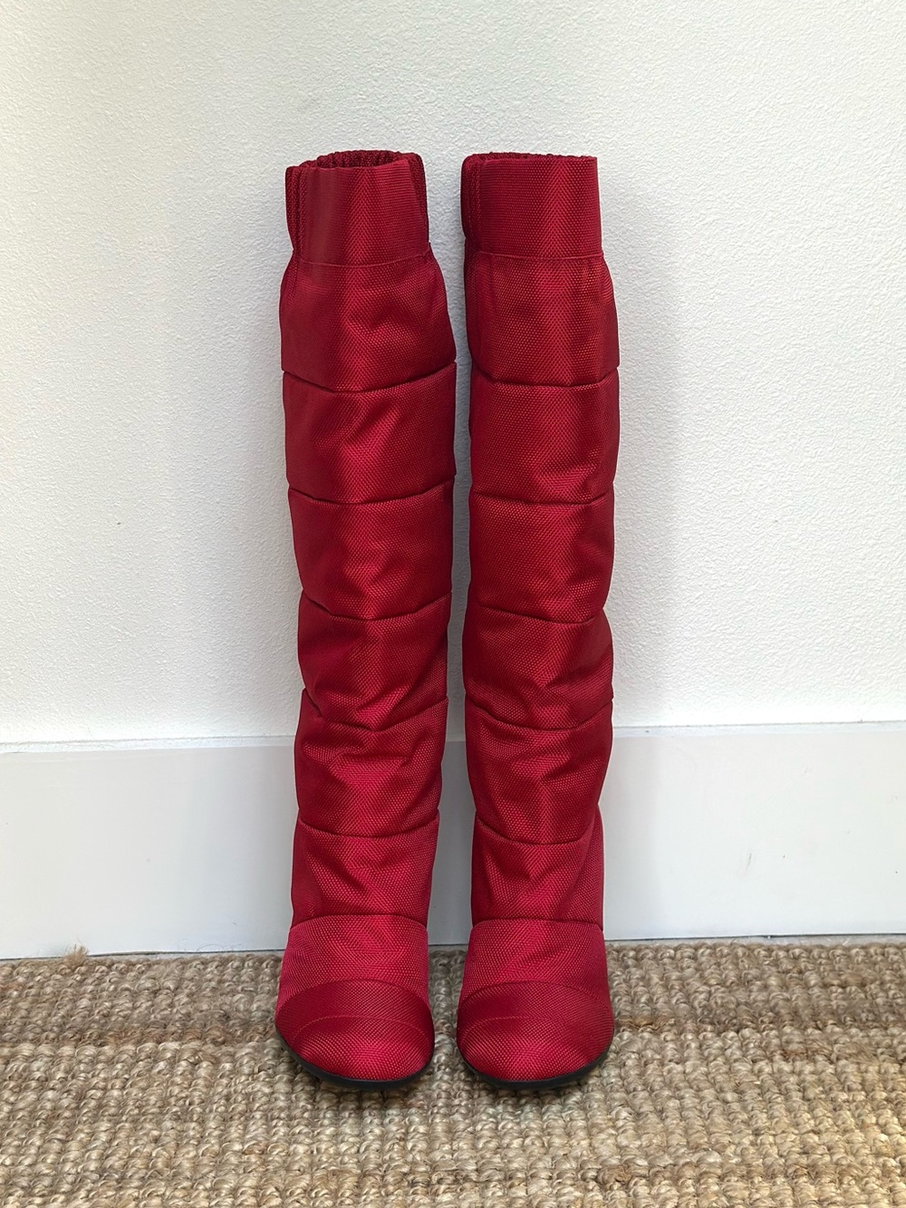 NWOT RARE United Nude Red Puffy Boots - Picture 2 of 7
